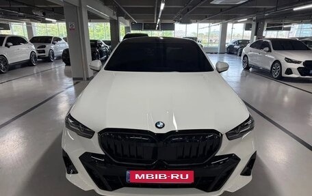 BMW 5 серия, 2025 год, 7 560 750 рублей, 2 фотография