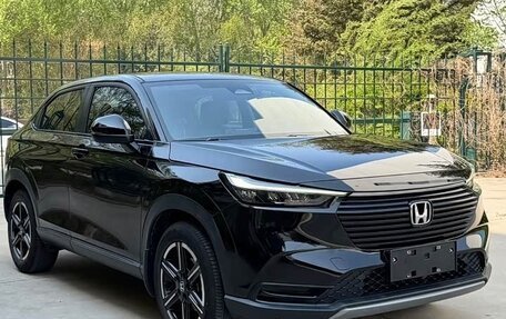 Honda Vezel, 2023 год, 1 998 750 рублей, 3 фотография