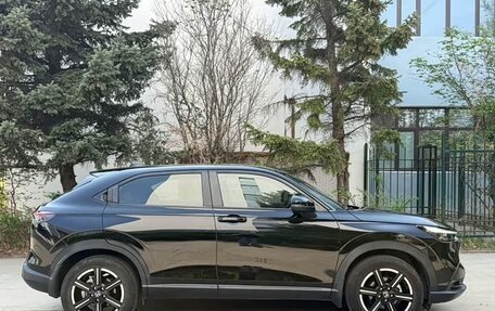 Honda Vezel, 2023 год, 1 998 750 рублей, 4 фотография