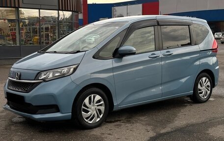 Honda Freed II, 2022 год, 1 560 000 рублей, 3 фотография