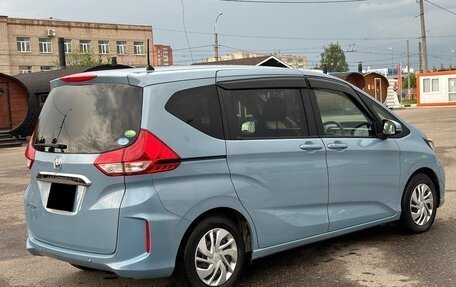 Honda Freed II, 2022 год, 1 560 000 рублей, 12 фотография