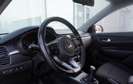 KIA Rio IV, 2019 год, 1 331 000 рублей, 10 фотография