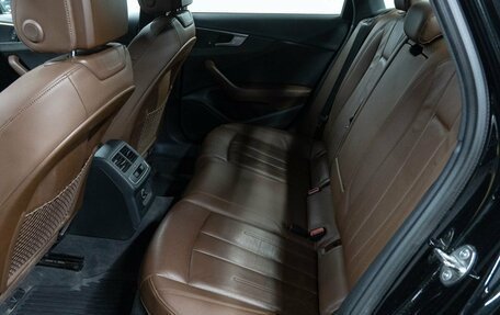 Audi A4, 2018 год, 2 700 000 рублей, 17 фотография