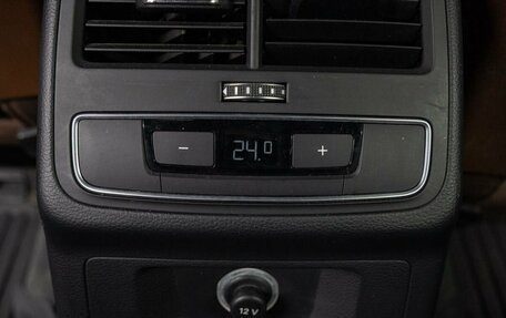 Audi A4, 2018 год, 2 700 000 рублей, 18 фотография