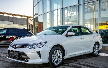Toyota Camry, 2015 год, 2 468 000 рублей, 3 фотография