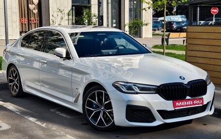 BMW 5 серия, 2022 год, 5 200 000 рублей, 1 фотография