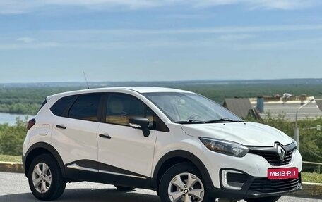 Renault Kaptur I рестайлинг, 2018 год, 945 000 рублей, 1 фотография