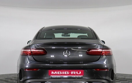 Mercedes-Benz E-Класс, 2021 год, 5 597 000 рублей, 6 фотография