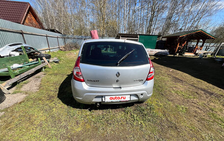 Renault Sandero I, 2014 год, 350 000 рублей, 2 фотография