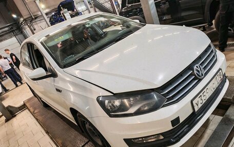 Volkswagen Polo VI (EU Market), 2016 год, 849 000 рублей, 2 фотография
