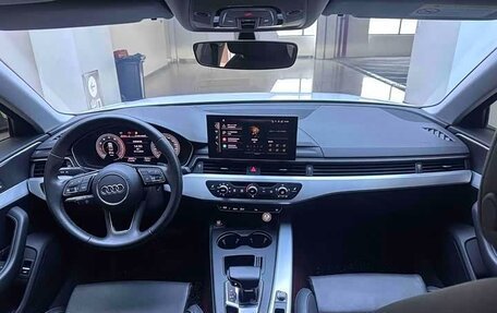 Audi A4, 2022 год, 2 913 000 рублей, 16 фотография