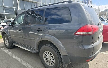 Mitsubishi Pajero Sport II рестайлинг, 2014 год, 1 549 000 рублей, 2 фотография