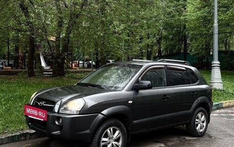 Hyundai Tucson III, 2008 год, 795 000 рублей, 2 фотография