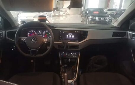 Volkswagen Polo, 2022 год, 1 113 000 рублей, 5 фотография