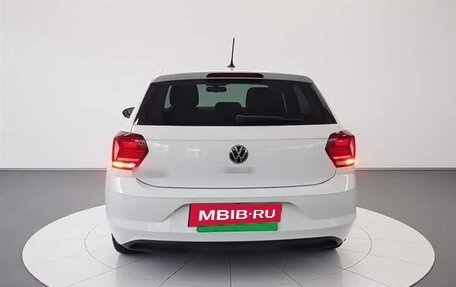 Volkswagen Polo, 2022 год, 1 113 000 рублей, 3 фотография
