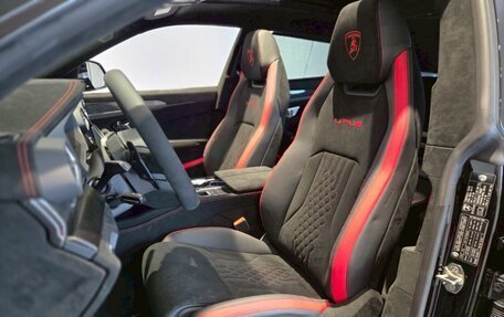Lamborghini Urus I, 2025 год, 31 900 000 рублей, 14 фотография