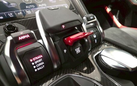 Lamborghini Urus I, 2025 год, 31 900 000 рублей, 15 фотография