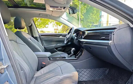 Volkswagen Passat B8 рестайлинг, 2022 год, 2 100 000 рублей, 9 фотография