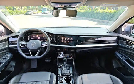 Volkswagen Passat B8 рестайлинг, 2022 год, 2 100 000 рублей, 11 фотография
