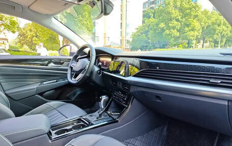 Volkswagen Passat B8 рестайлинг, 2022 год, 2 100 000 рублей, 10 фотография