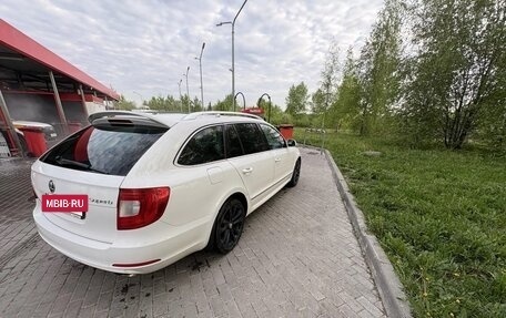 Skoda Superb III рестайлинг, 2012 год, 990 000 рублей, 5 фотография