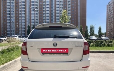 Skoda Superb III рестайлинг, 2012 год, 990 000 рублей, 3 фотография