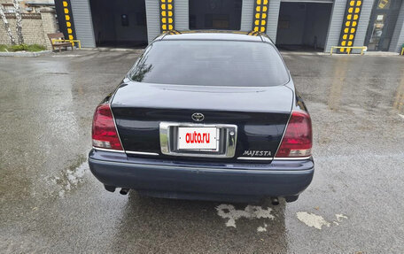 Toyota Crown Majesta, 2003 год, 1 120 000 рублей, 4 фотография