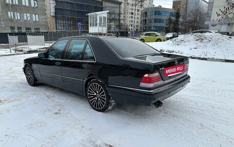 Mercedes-Benz S-Класс, 1998 год, 1 600 000 рублей, 4 фотография