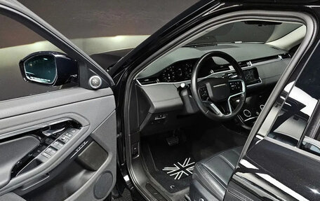 Land Rover Range Rover Evoque II, 2021 год, 4 550 000 рублей, 5 фотография
