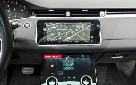 Land Rover Range Rover Evoque II, 2021 год, 4 550 000 рублей, 9 фотография