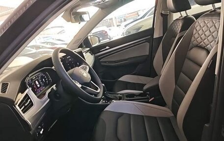 Volkswagen Bora, 2022 год, 1 374 000 рублей, 9 фотография