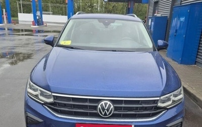 Volkswagen Tiguan II, 2021 год, 3 950 000 рублей, 1 фотография