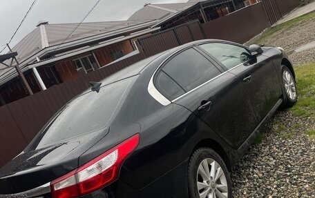 Renault Latitude I, 2013 год, 800 000 рублей, 1 фотография