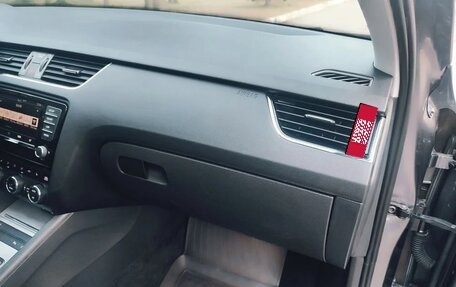 Skoda Octavia, 2016 год, 1 680 000 рублей, 34 фотография