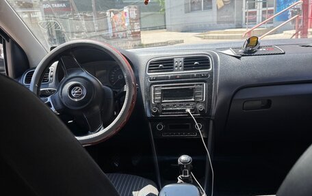 Volkswagen Polo VI (EU Market), 2013 год, 850 000 рублей, 9 фотография