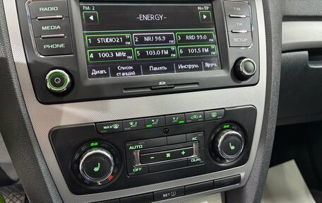 Skoda Octavia, 2012 год, 1 000 000 рублей, 21 фотография