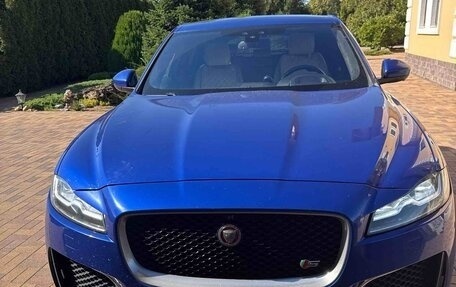 Jaguar F-Pace, 2016 год, 2 950 000 рублей, 2 фотография