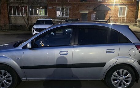 KIA Rio II, 2009 год, 358 000 рублей, 2 фотография