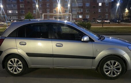 KIA Rio II, 2009 год, 358 000 рублей, 3 фотография
