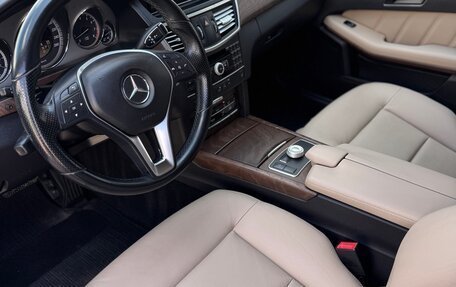 Mercedes-Benz E-Класс, 2012 год, 1 499 000 рублей, 3 фотография