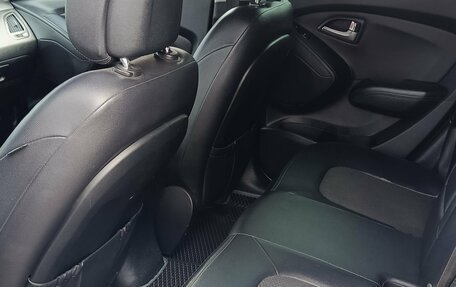 Hyundai ix35 I рестайлинг, 2010 год, 999 000 рублей, 6 фотография