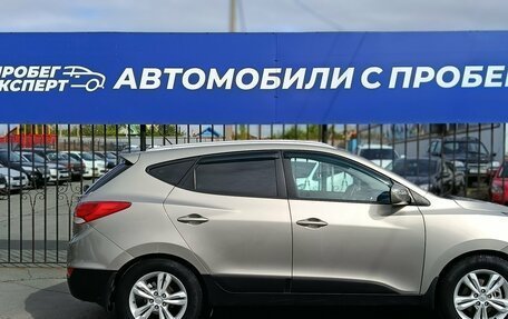 Hyundai ix35 I рестайлинг, 2010 год, 999 000 рублей, 9 фотография