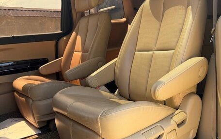 KIA Carnival III, 2019 год, 1 850 000 рублей, 17 фотография