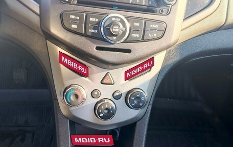 Chevrolet Aveo III, 2015 год, 825 000 рублей, 4 фотография