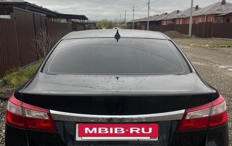 Renault Latitude I, 2013 год, 800 000 рублей, 2 фотография
