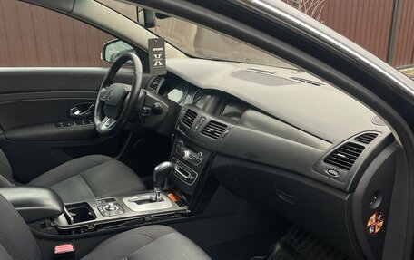 Renault Latitude I, 2013 год, 800 000 рублей, 6 фотография