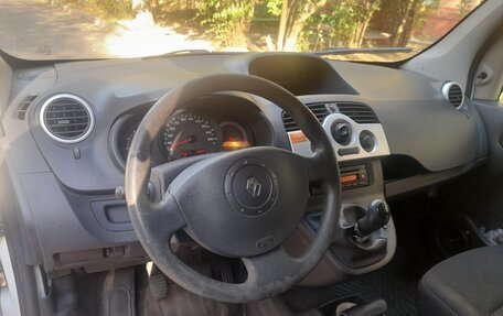 Renault Kangoo II рестайлинг, 2012 год, 505 000 рублей, 8 фотография