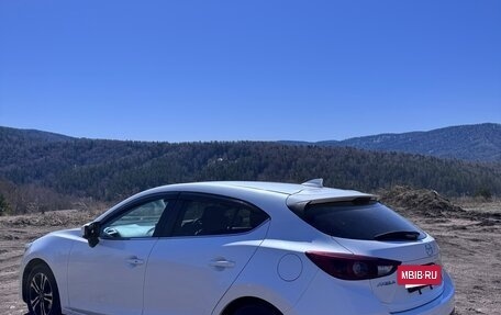 Mazda Axela, 2015 год, 1 220 000 рублей, 3 фотография