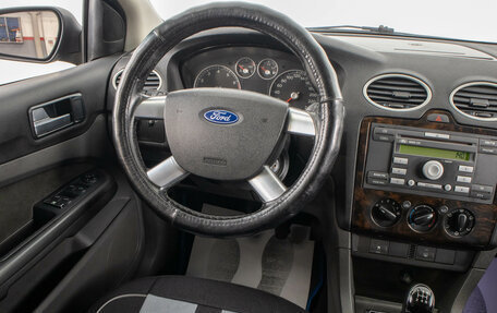 Ford Focus II рестайлинг, 2005 год, 649 000 рублей, 13 фотография