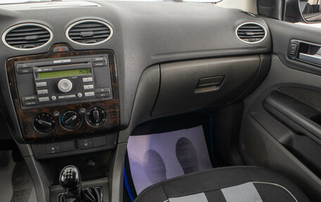 Ford Focus II рестайлинг, 2005 год, 649 000 рублей, 18 фотография